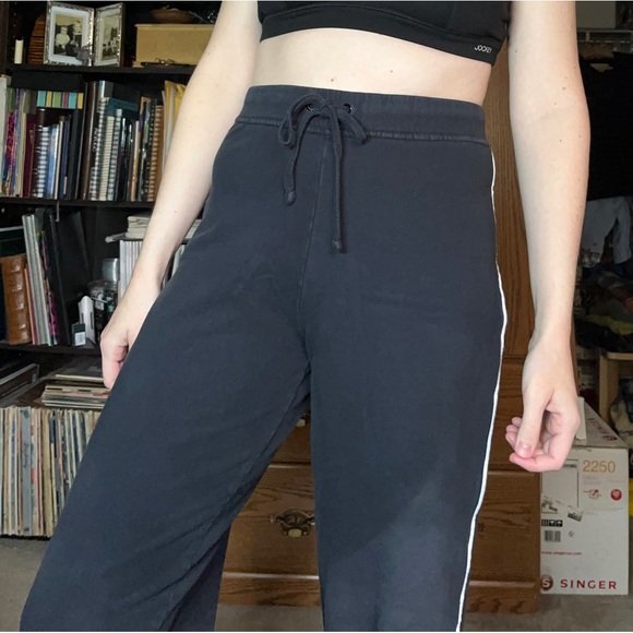 90s Esprit Sporty Pants - Picture 9 of 9